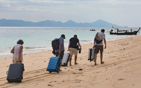 Куда пускают россиян, привитых «спутником»?