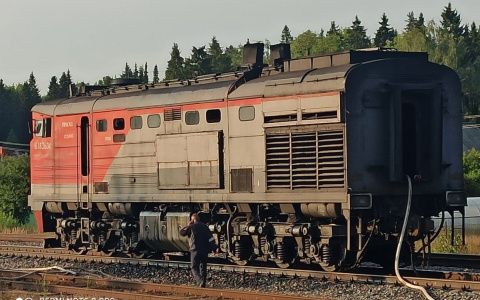 «Об этом пел Гребенщиков»: в Марий Эл задымился тепловоз с нефтепродуктами