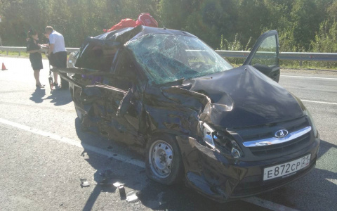 Страшное ДТП на одной из трасс Марий Эл унесло жизнь 20-летней девушки: водителя экстренно доставили в больницу