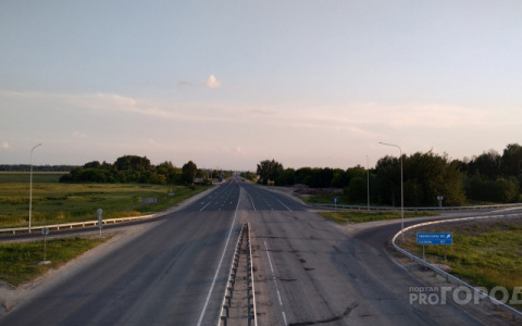 «Теперь от Кокшайского кольца»: в Марий Эл продолжается перекрытие дорог из-за усилившегося пожара