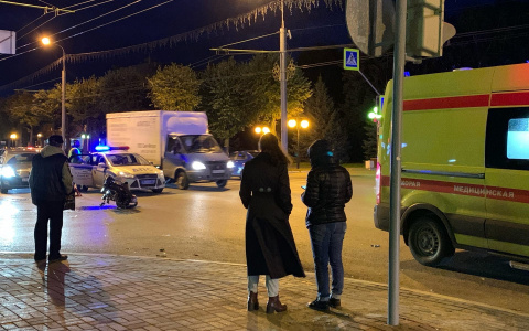 На месте работали медики: у «Неизвестного солдата» в Йошкар-Оле сбили мотоциклиста