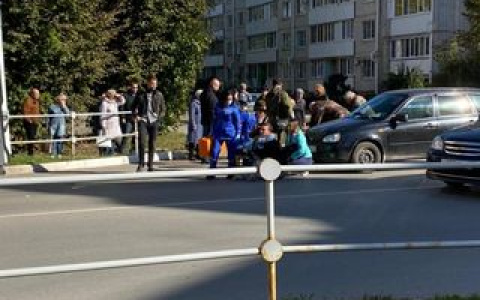 В Медведево на пешеходном переходе сбили женщину с ребёнком