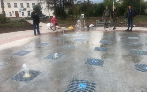 В Марий Эл появился первый тротуарный фонтан