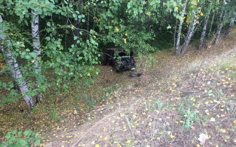 В Марий Эл легковушка на огромной скорости улетела в кювет