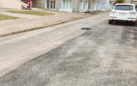 «Теперь не укачает»: В Йошкар-Оле благоустроили проезд к детской поликлинике №5