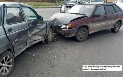 В Йошкар-Оле в результате ошибки молодого водителя пострадала пенсионерка