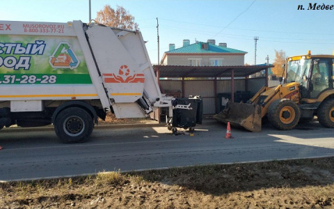 «Не поделили мусор»: в Марий Эл тракторист наехал на рабочего, занимавшегося погрузкой мусора