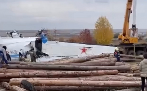 Выжившего в авиакатастрофе в Татарстане жителя Йошкар-Олы переводят из реанимации в палату