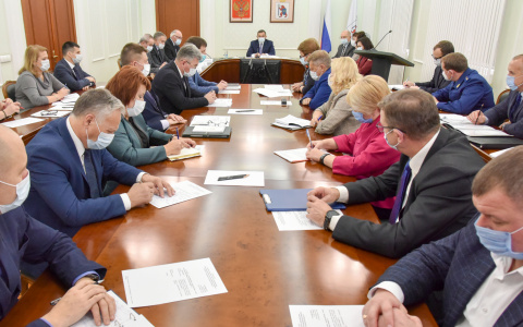 «Будем госпитализировать в коридоры»: ситуация с коронавирусом в Марий Эл становится все хуже и хуже