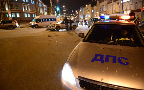 Массовое ДТП произошло на Советской и Ленинском проспекте в Йошкар-Оле: есть пострадавшие