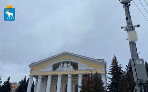«Все ради безопасности»: на улицах Йошкар-Олы установили камеры, следящие за горожанами
