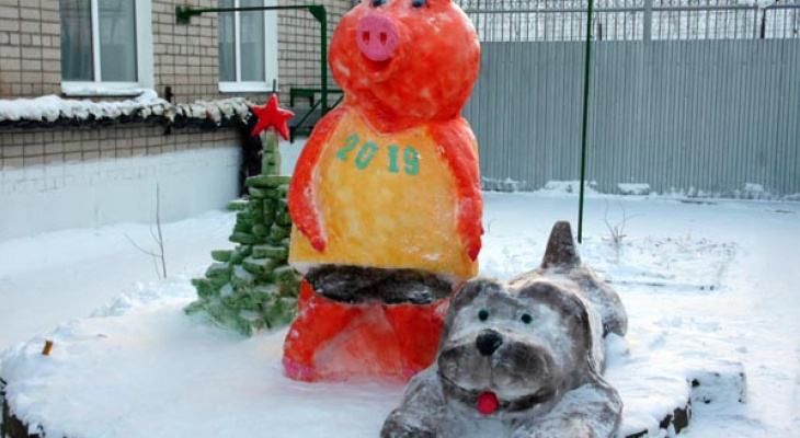 Заключенные Марий Эл возвели большую снежную Свинью
