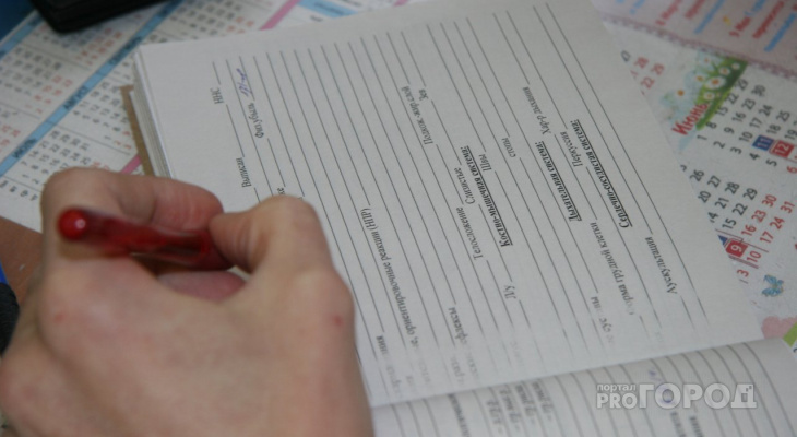 В Йошкар-Оле осудили врача, который сделал студентке справку за пять тысяч рублей