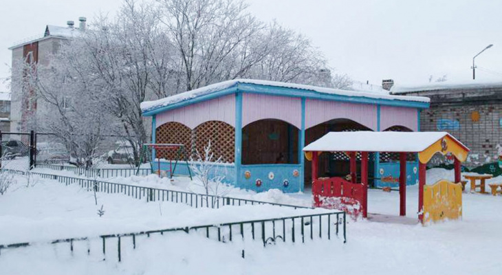 Трагические новости России: в Нарьян-Маре мужчина зарезал ребенка в детском саду
