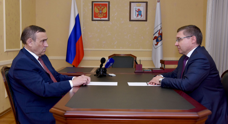 Министр строительства России провёл встречу с главой Марий Эл