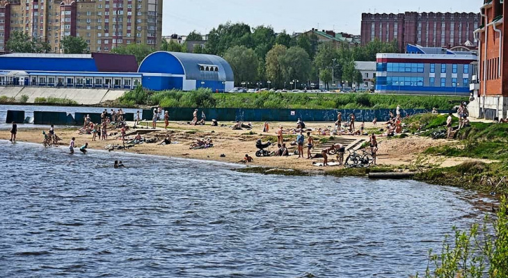 «С головой не дружите?»: в Йошкар-Оле запрещено купаться, несмотря на 30-градусную жару