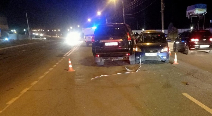 «Отвез в больницу»: в Марий Эл пострадал пассажир буксируемого автомобиля