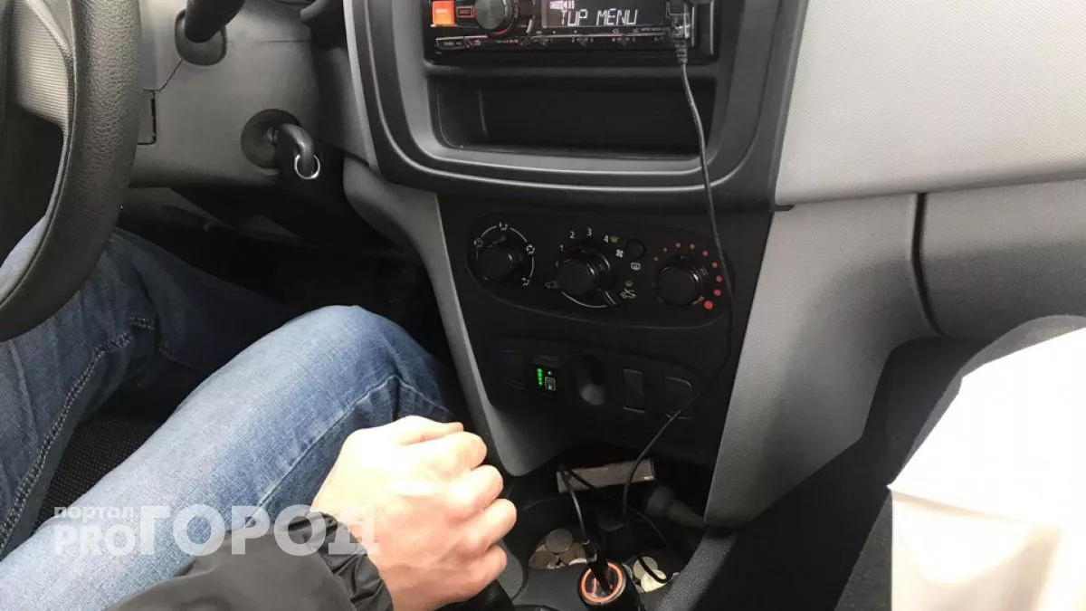 Машину за полмиллиона рублей забрали у жителя Волжска за вредную привычку