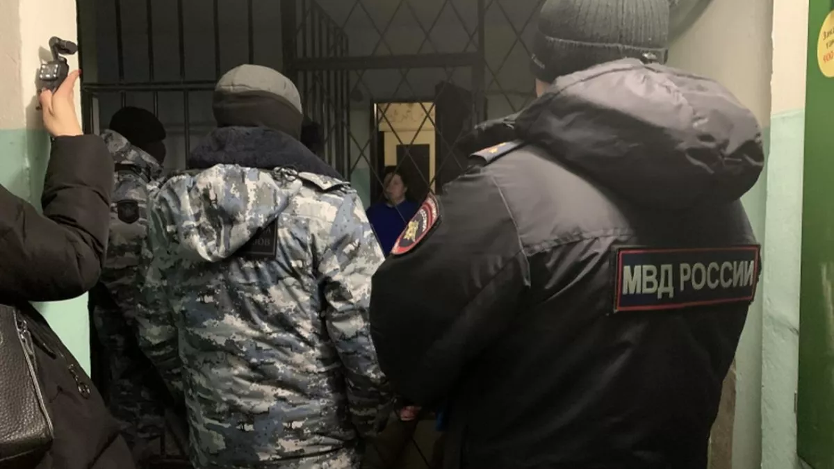 Облава в квартире Йошкар-Олы: троих мигрантов выслали из России