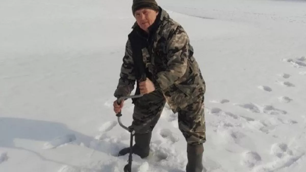 В Марий Эл всю зиму бурили лунки для спасения рыбы