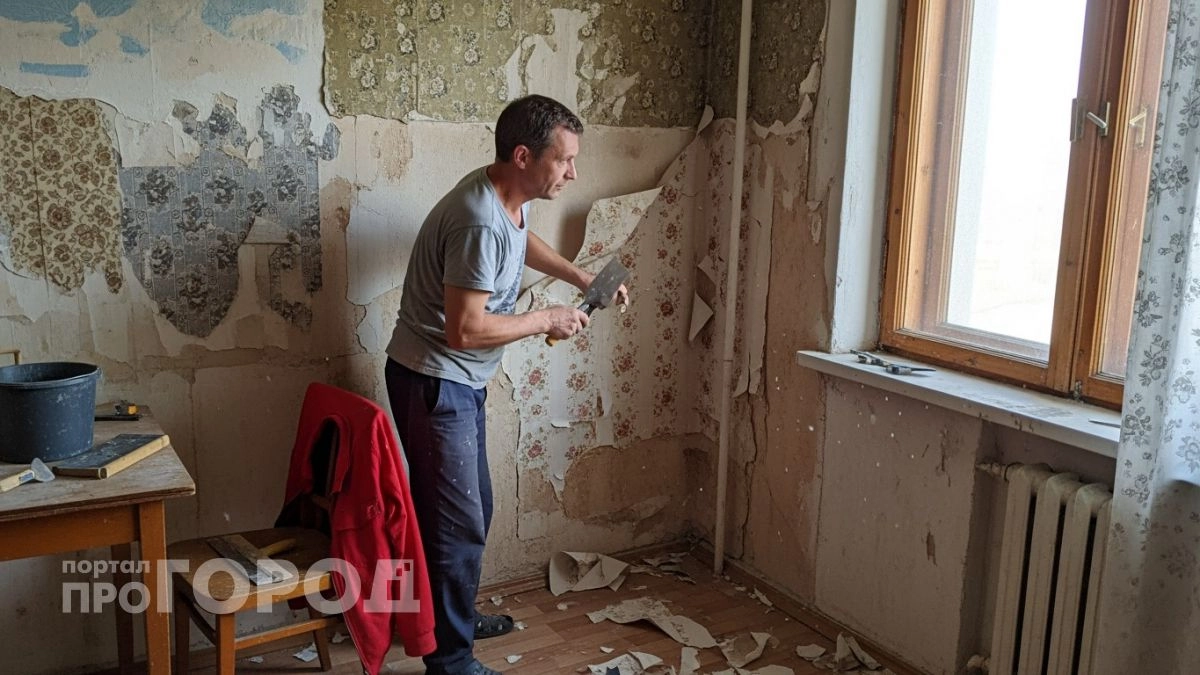 Забудьте про клеевые обои: дизайнеры показали четыре альтернативы, которые держатся вечно, а снимаются легко