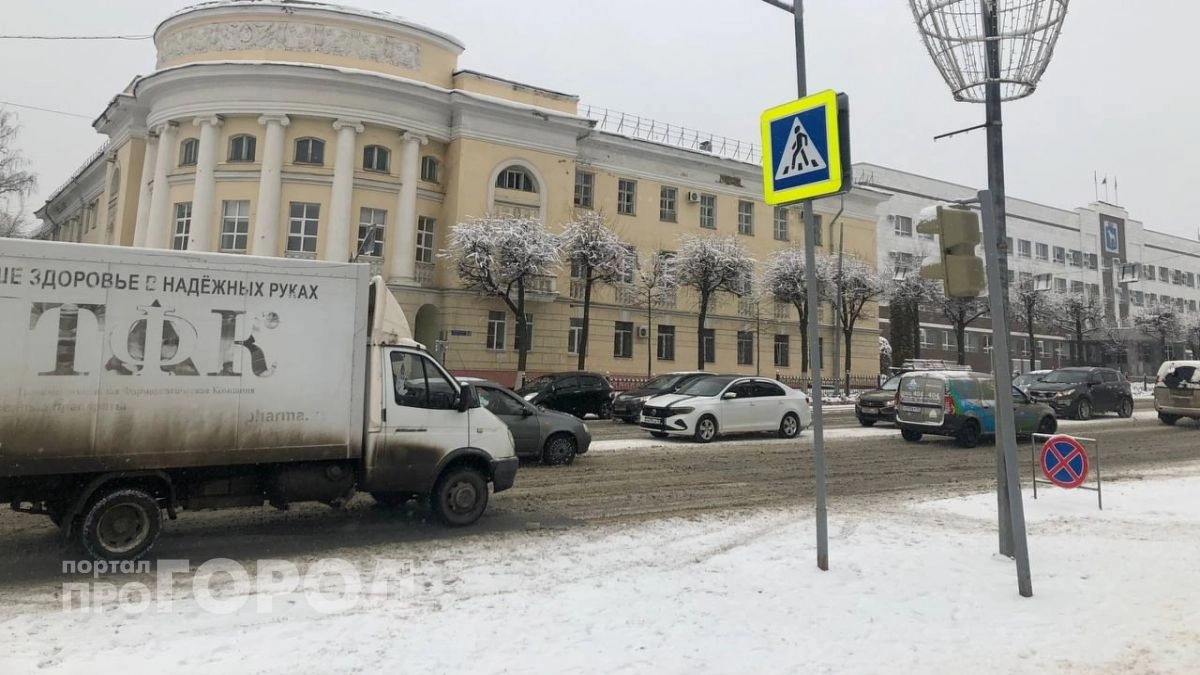 В центре Йошкар-Олы на полтора месяца сузят проезжую часть