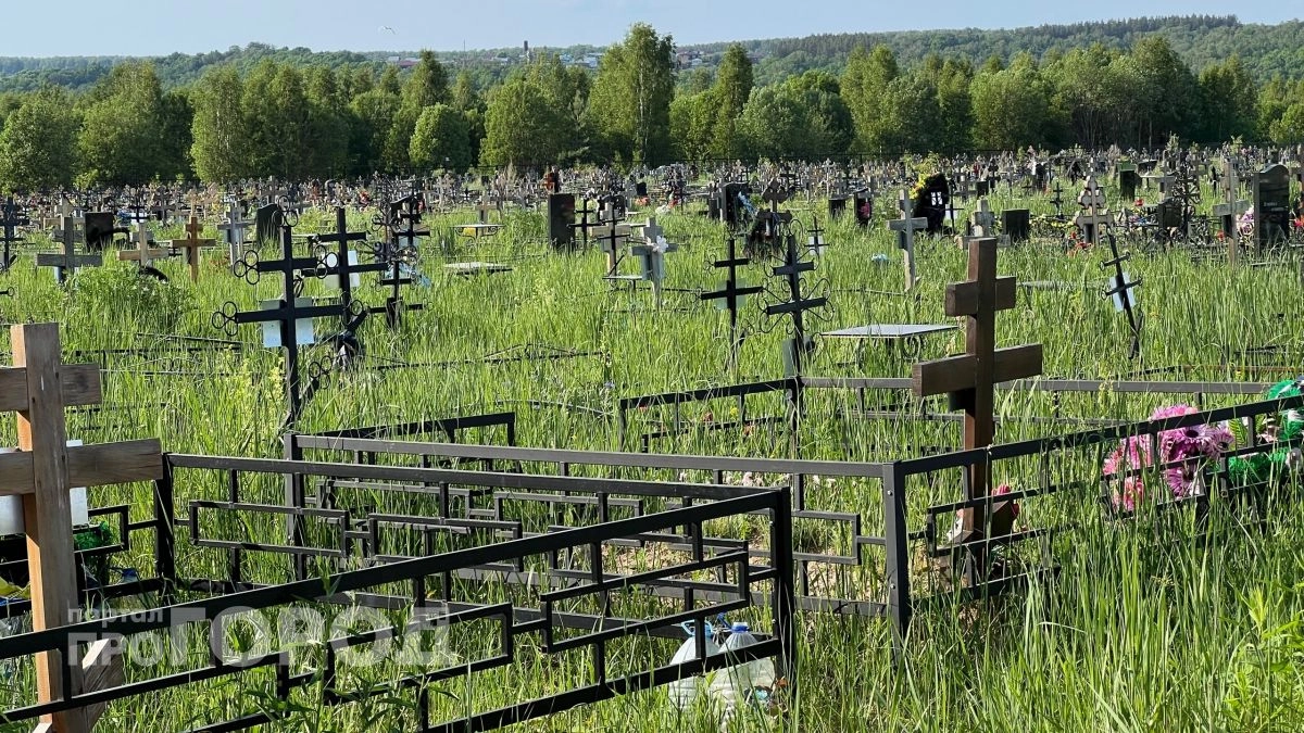 Можно ли посещать кладбища на Пасху: точный ответ