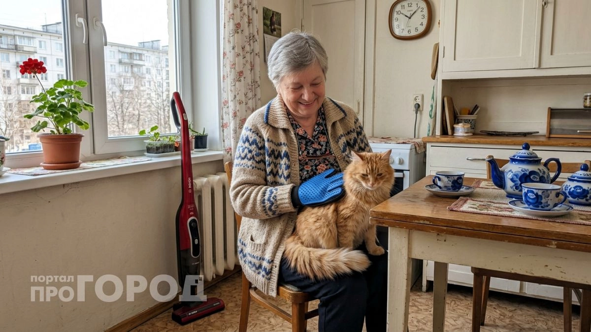 Пенсионерка показала свою квартиру: живет с котами, но никаких запахов и пыли — весь секрет в одной привычке