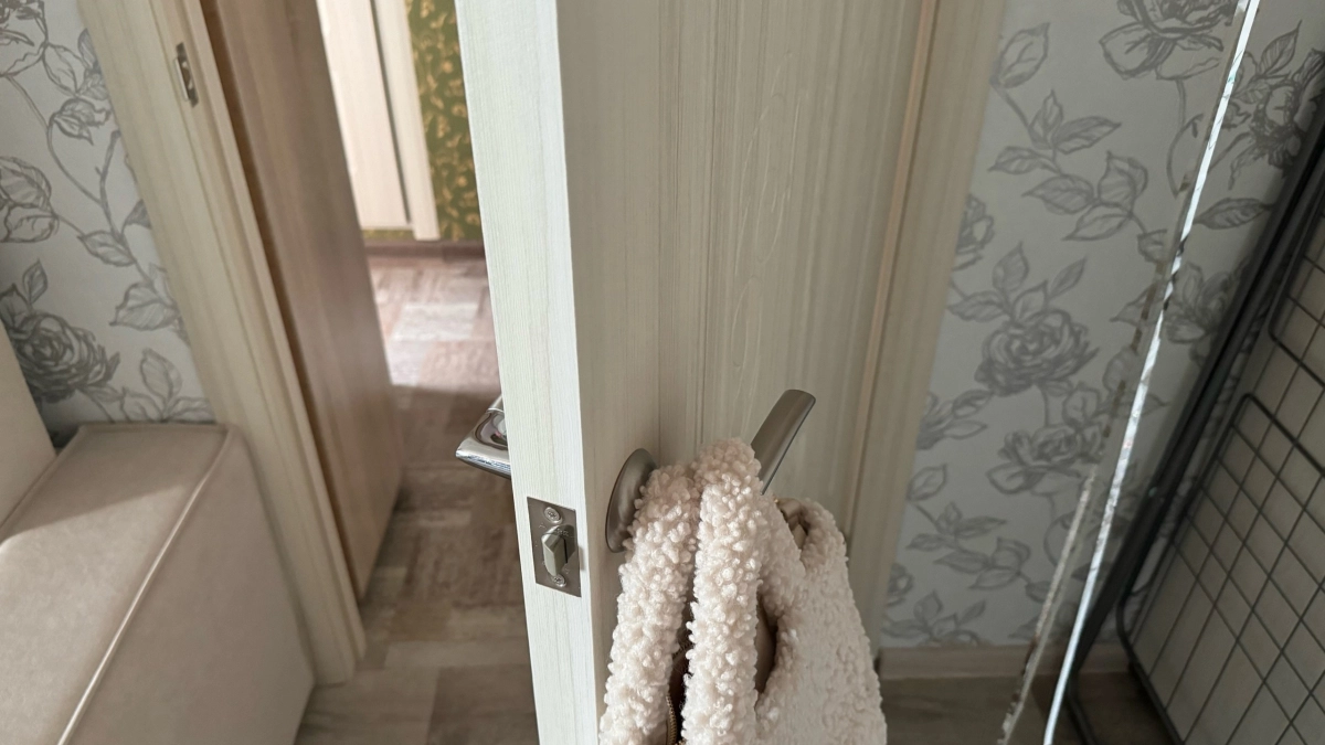 Такие двери уже не в моде: 5 устаревших моделей, которые испортят квартиру — гид от дизайнера