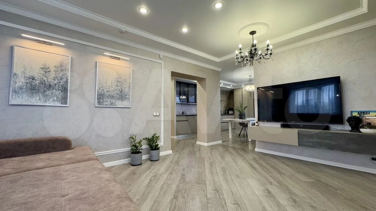 Роскошный коттедж продают в Марий Эл за 49 млн: баня, камин, и хозяин оставляет всю мебель и технику