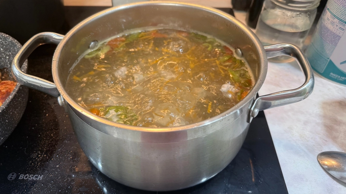 Что в щи класть в первую очередь - капусту или картофель: запомните раз и навсегда