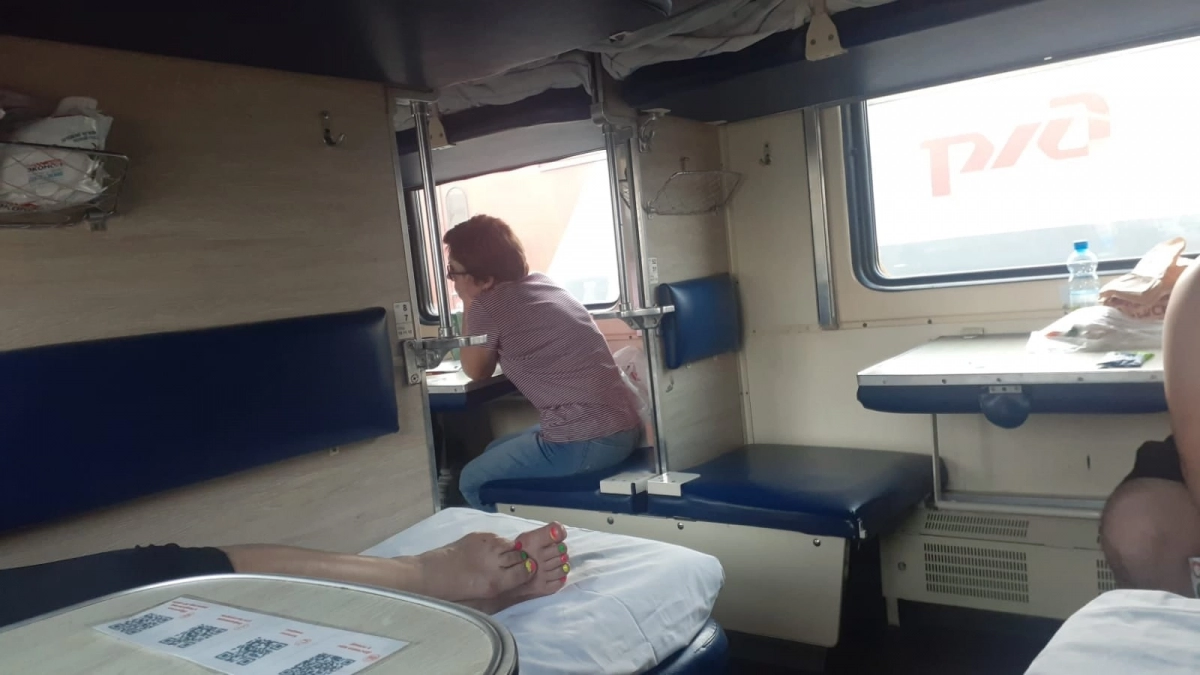 Хватит одной фразы, чтобы все сбежали со столика в плацкарте – запомните ее раз и навсегда