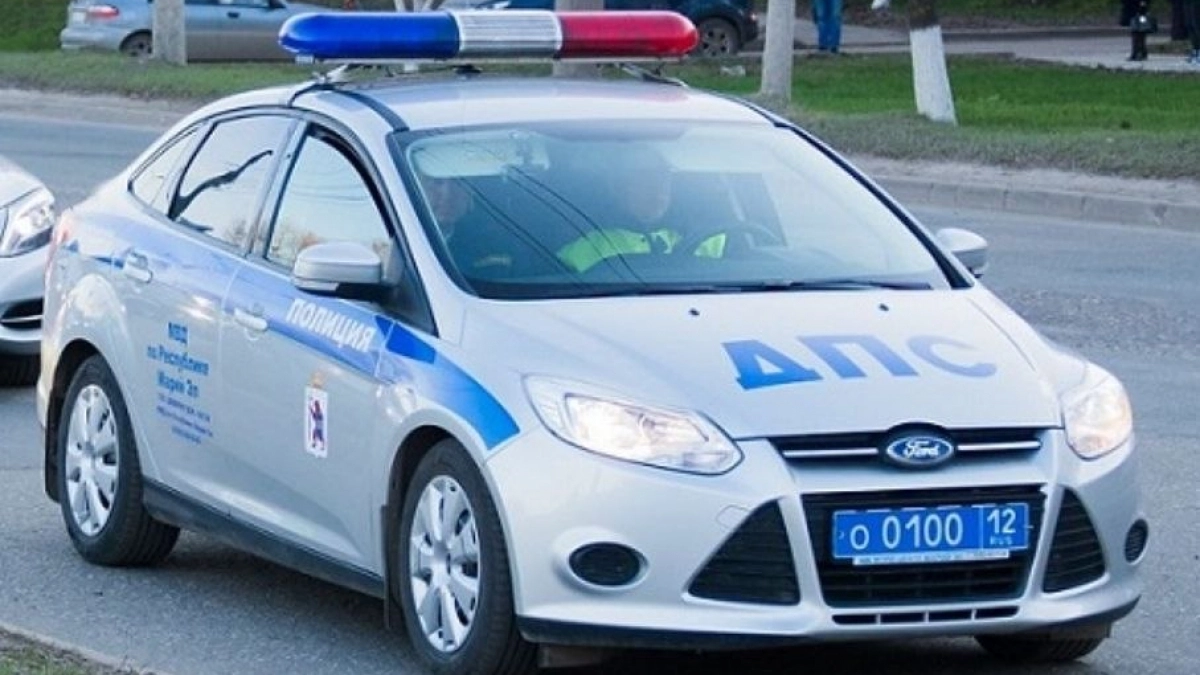 Сбивший ребенка на тротуаре йошкар-олинский байкер пришел в полицию вместе с родителями