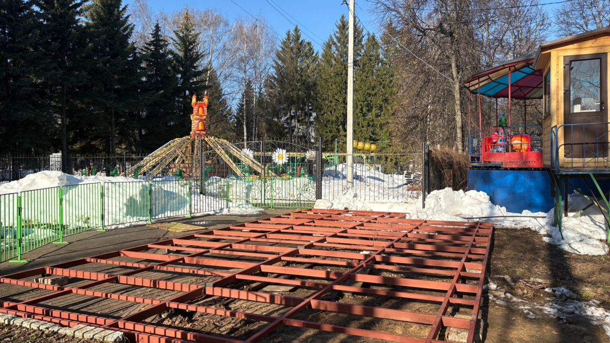 В парке Йошкар-Олы готовят к установке новые аттракционы