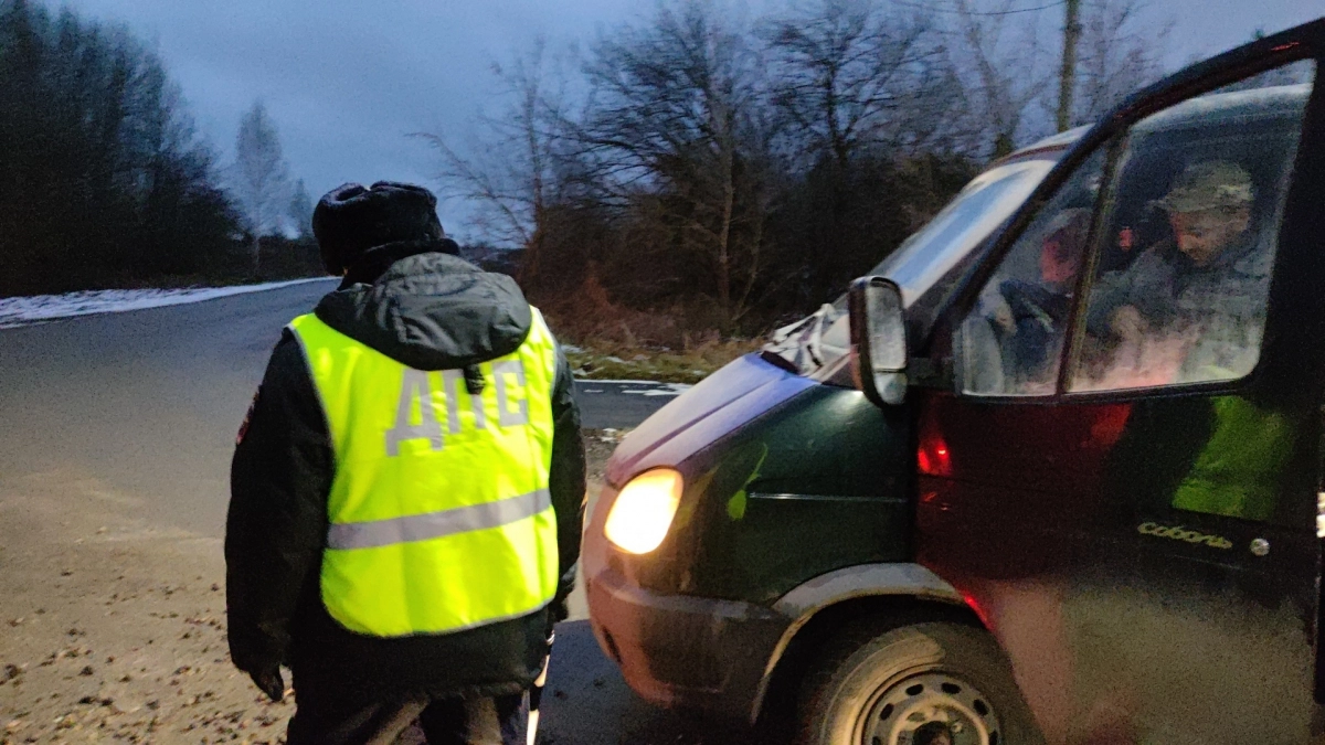Не успел затормозить — плати штраф: почему водитель всегда в зоне риска, даже если пешеход нарушил ПДД