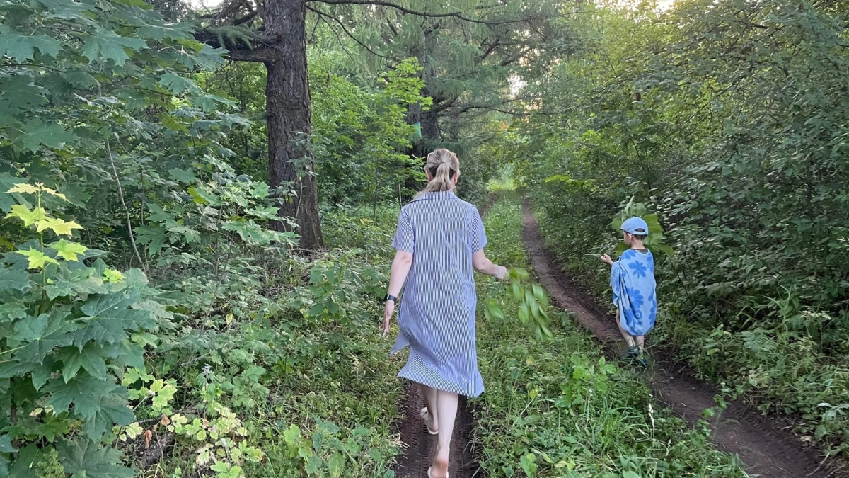 Проснутся голодными и злыми: после снежной зимы россиян ждет рекордная атака клещей и комаров