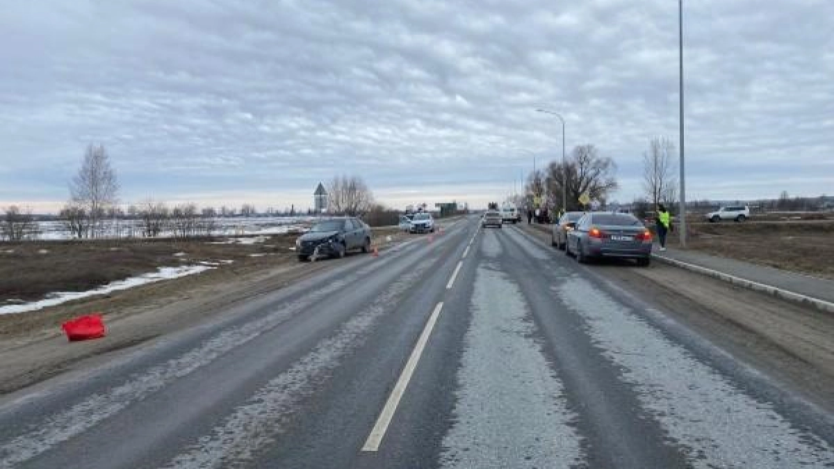 В Марий Эл «Лада Гранта» сбила женщину на пешеходном переходе