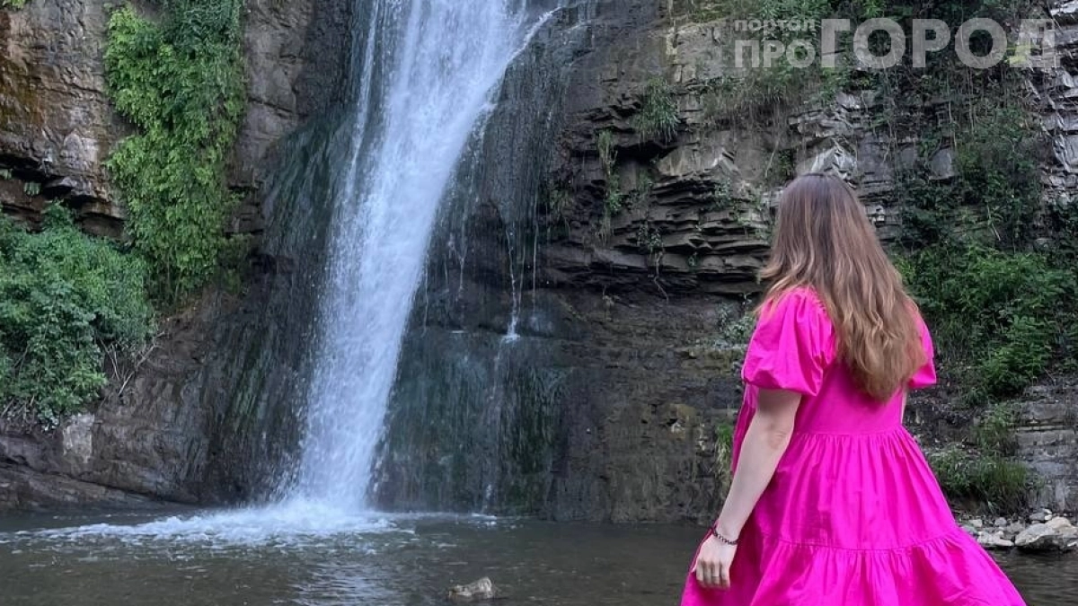 Море с запахом канализации: почему Абхазия больше не привлекает россиян — туристы бегут оттуда