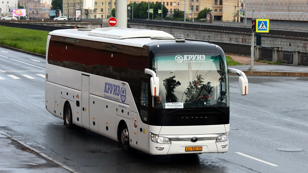 Прямой автобус начнет ездить между Йошкар-Олой и Санкт-Петербургом: сколько стоят билеты