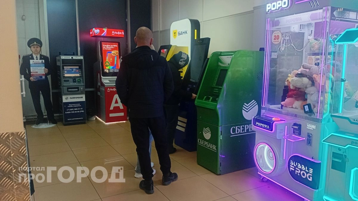 Житель Горномарийского района так стремился за границу, что срочно нашел полмиллиона на выплату долга