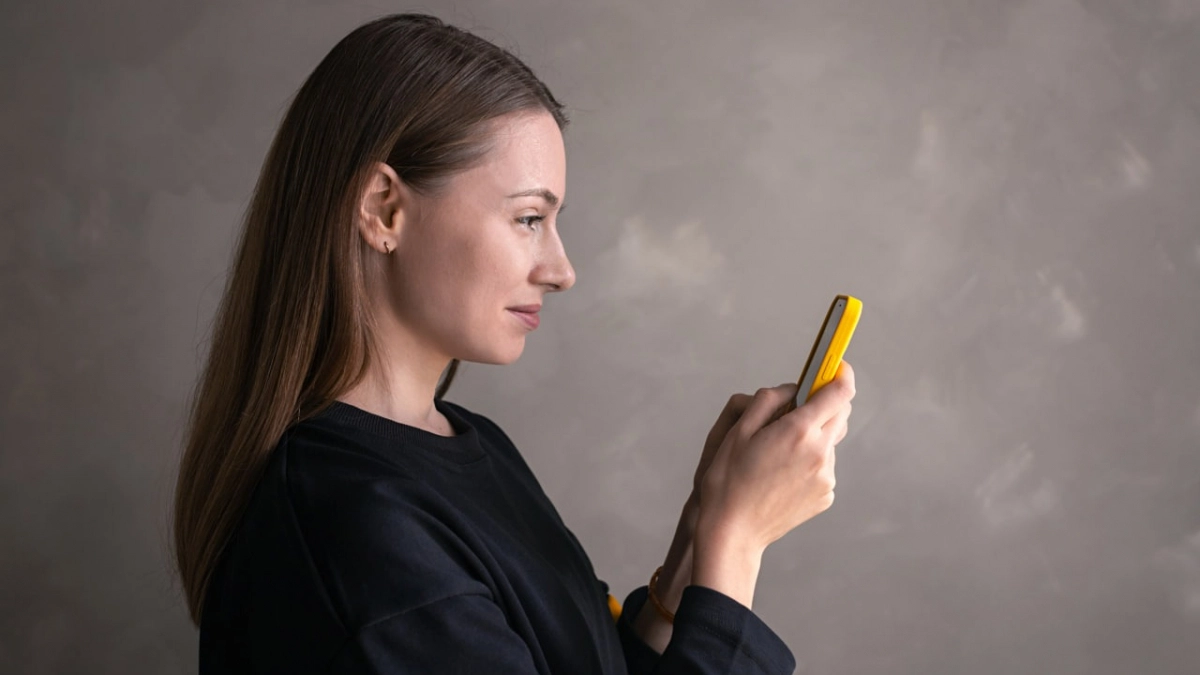 Билайн установил новую норму телекома — компания включила валюту для нейросетей в свои пакеты 