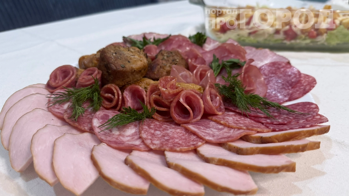 Не ешьте это после 50: врач назвала 5 продуктов — отказ от них сохранил ей ясность ума в 87 лет