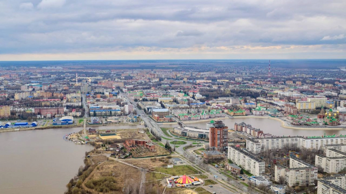 Стабилизация паводка, непогода в Марий Эл и ограничения движения: главные новости за 18 апреля