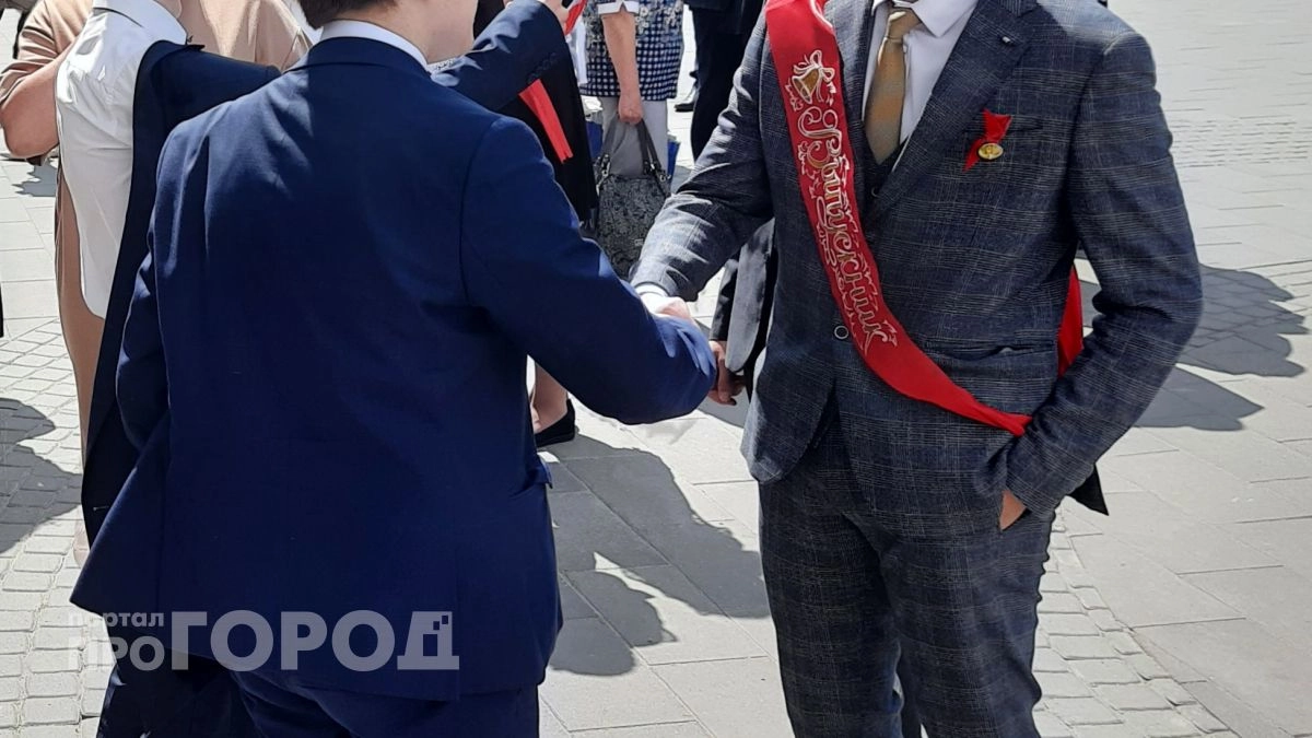 Стали известны даты последних звонков и выпускных Марий Эл