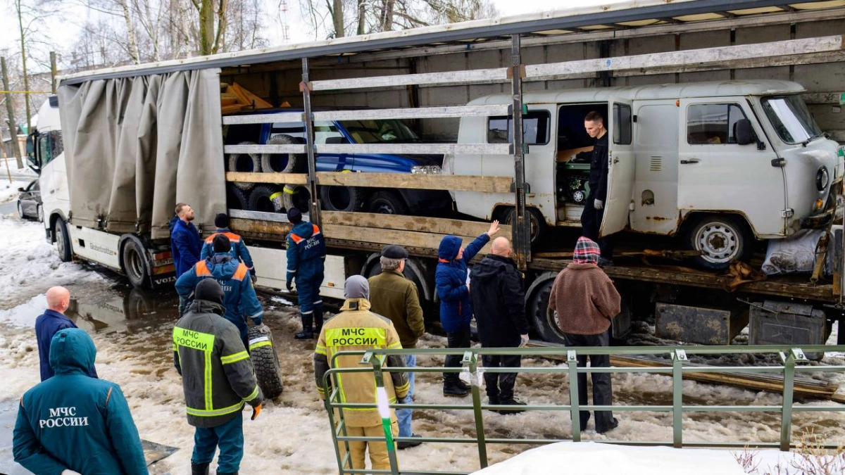 Домашние варенья, роботы для эвакуации раненых, мотоциклы: новая партия гуманитарного груза уехала из Марий Эл на фронт