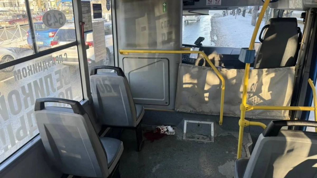 Следователи проверяют историю о падении женщины в йошкар-олинском автобусе