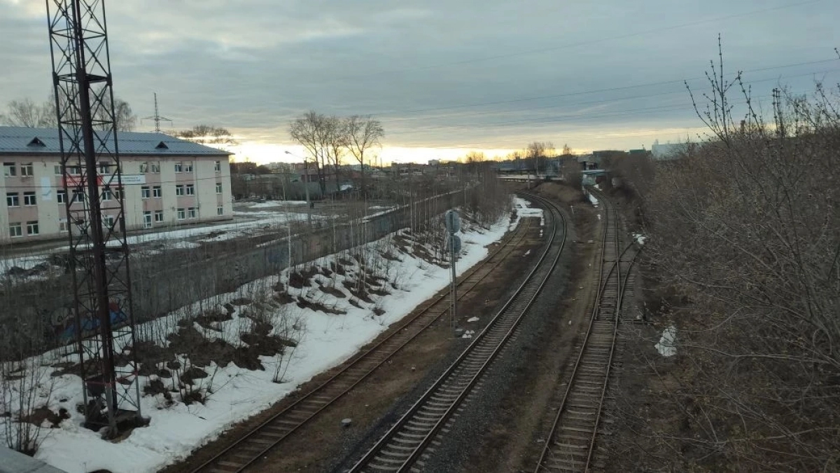 В Марий Эл объявлено экстренное предупреждение в связи с сильным ветром