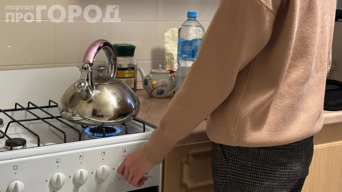 Открыли дверь газовщику — потеряли сбережения: 3 фразы, которые должны насторожить — запомните их навсегда