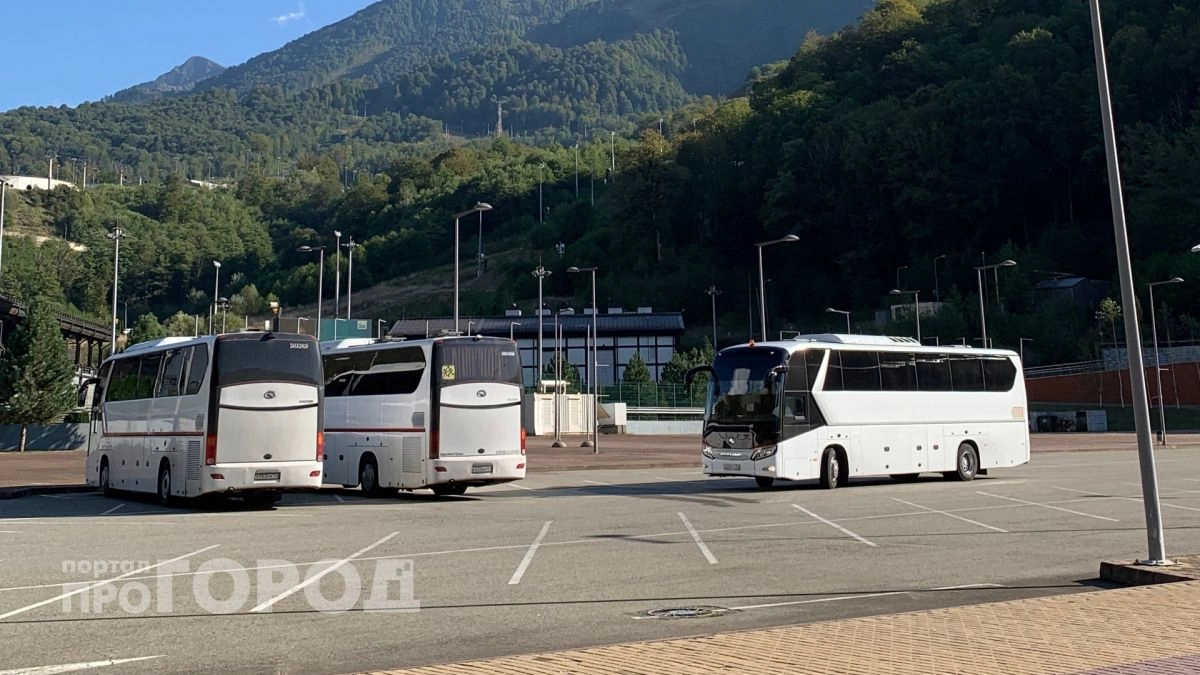 Люди агрессивные, еда невкусная, цены высокие: туристы делятся своим разочарованием от Абхазии