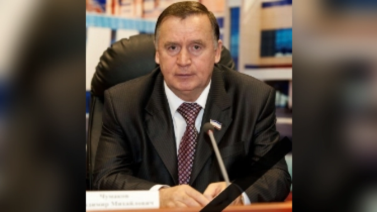 Уход из жизни экс-министра спорта, рост цен на жилье и предупреждение о грозах: главные новости за 7 мая
